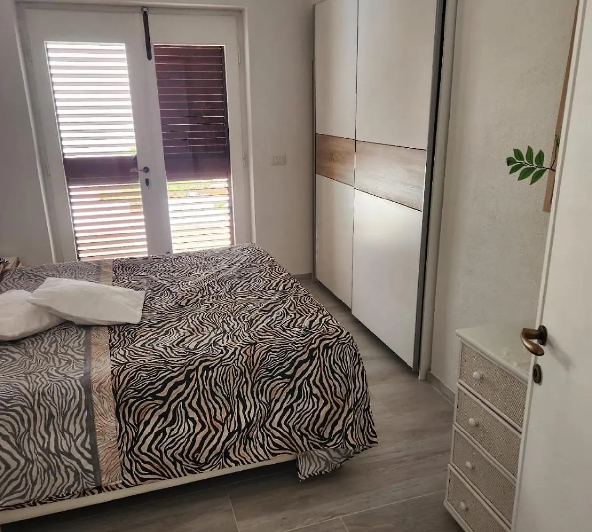 Villa Rosi 코스타 파라디소 0*,